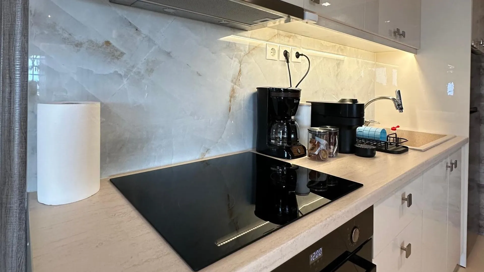 Apartment Luxury Suite With Jacuzzi Palioura