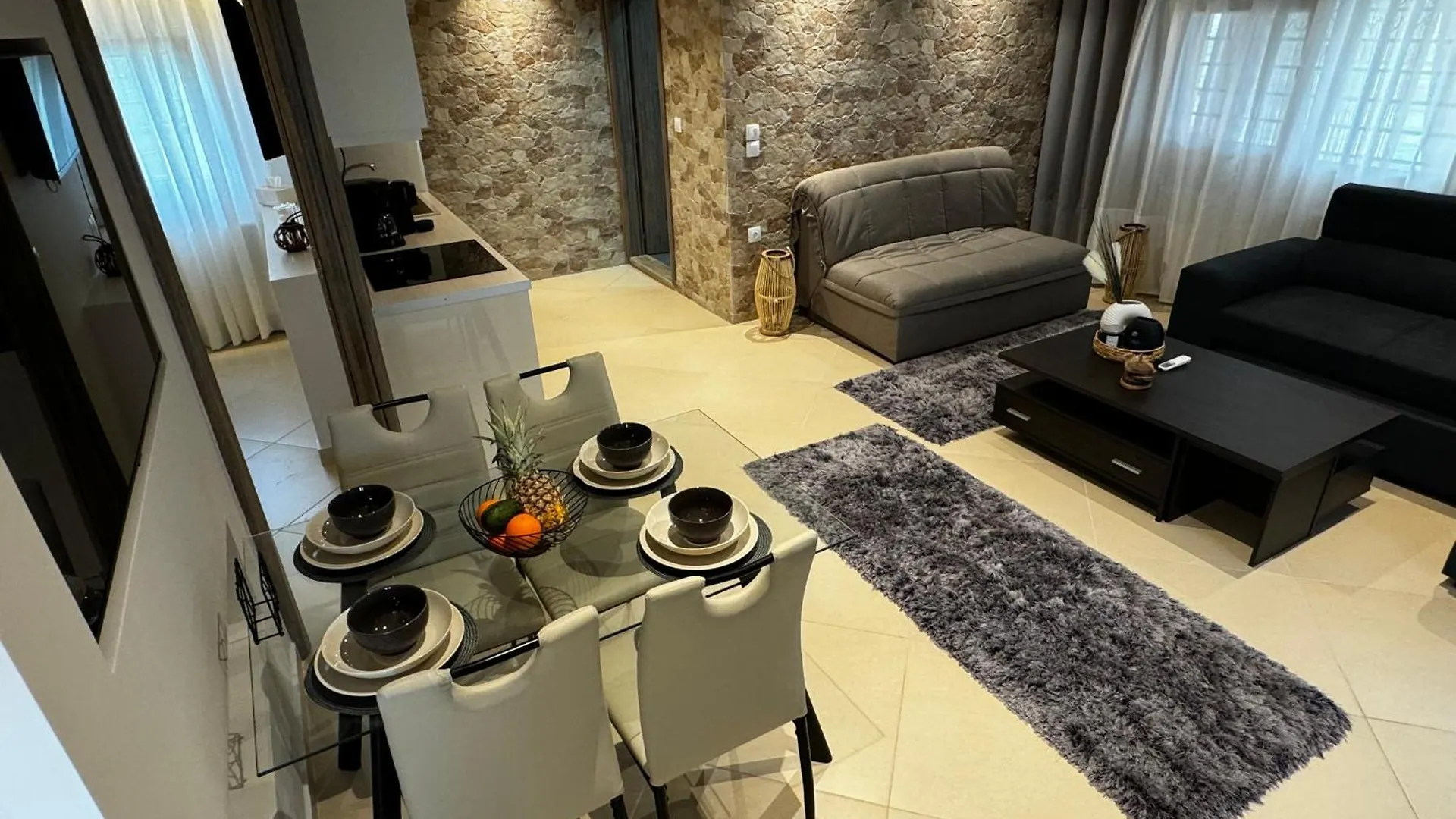 Luxury Suite With Jacuzzi Palioura Apartment